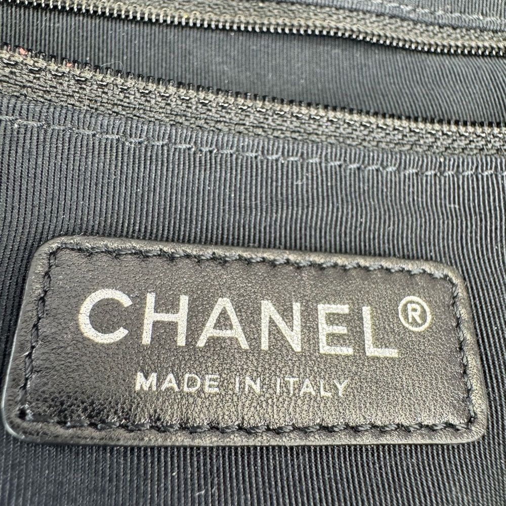 Chanel Gunmetal Leather Chain Me Quilted Bag - Picture 14 of 16